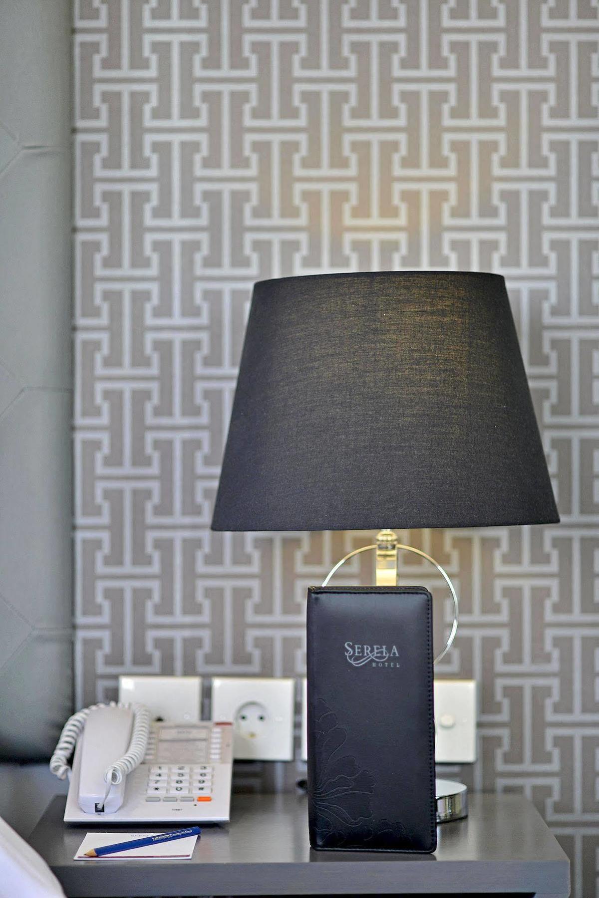 Serela Cihampelas By Kagum Hotels Bandung Exterior photo